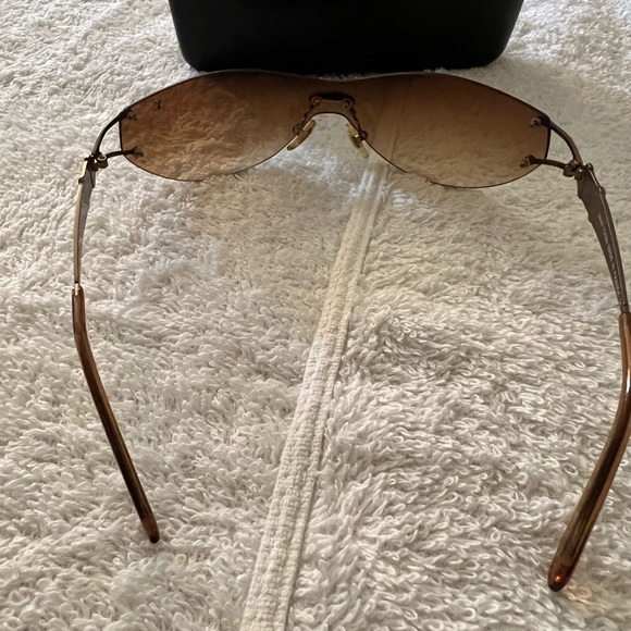 LOUIS VUITTON RARE PAIR OF AUTHENTIC SIGNATURE SUNGLASSES MOD LV COL. 166- 125 main image 10